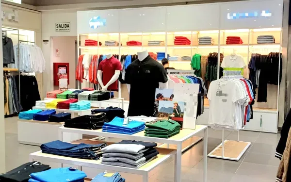 RETAIL